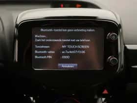 Toyota Aygo (2015) thumbnail 14