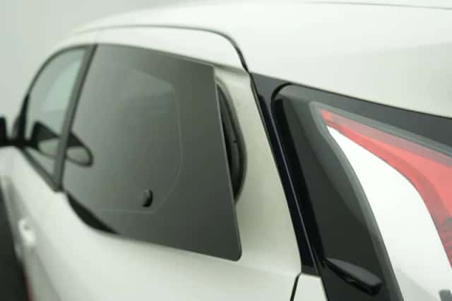 Toyota Aygo (2015) thumbnail 27
