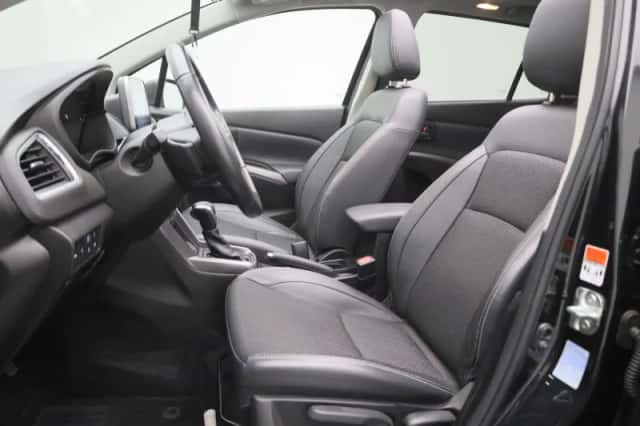 Suzuki S-Cross (2023) thumbnail 8