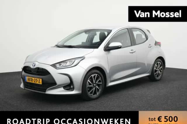 Toyota Yaris (2022) thumbnail 1