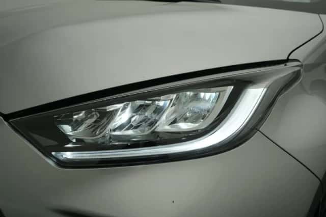 Toyota Yaris (2022) thumbnail 22