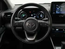 Toyota Yaris (2022) thumbnail 8