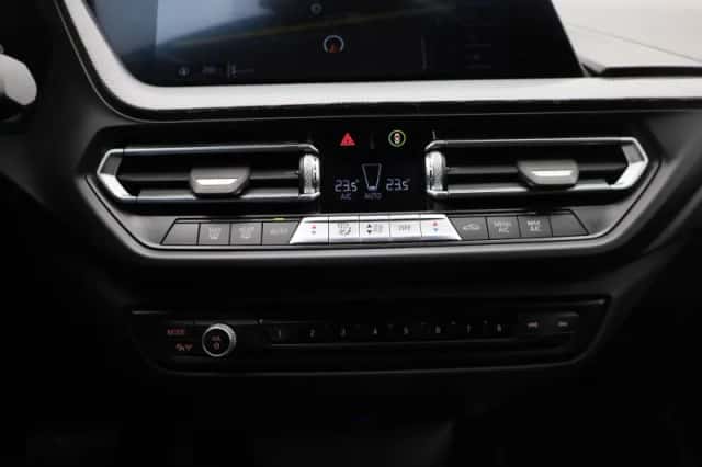 BMW 1-Serie (2023) thumbnail 17