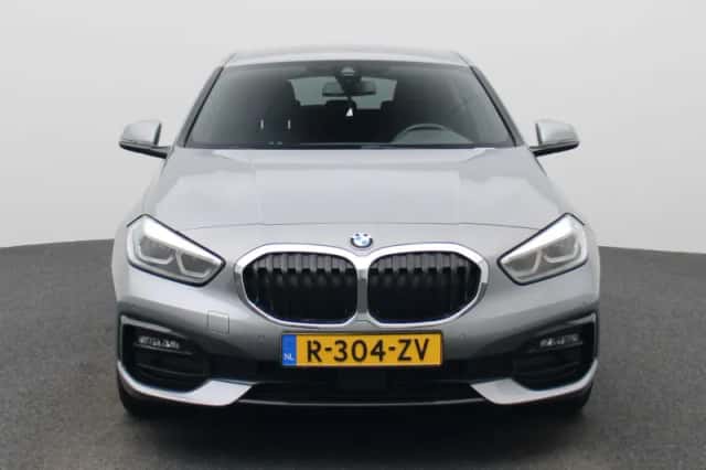 BMW 1-Serie (2023) thumbnail 3