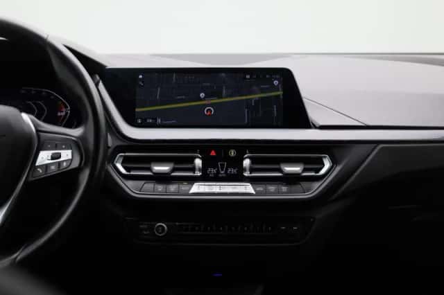 BMW 1-Serie (2023) thumbnail 9