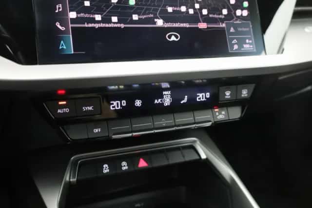 Audi A3 (2021) thumbnail 15