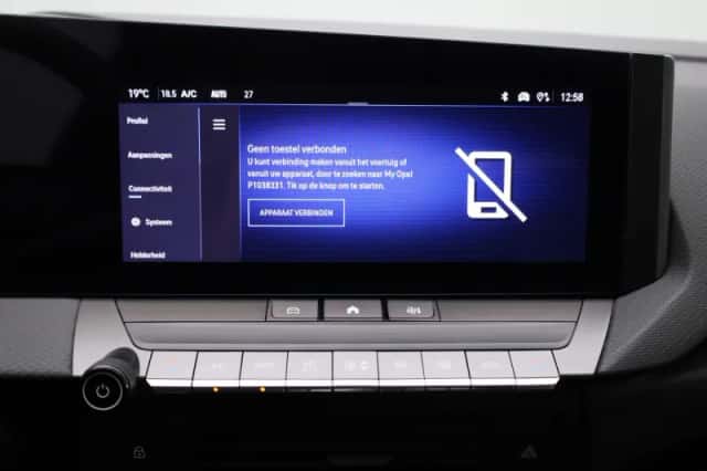 Opel Astra (2023) thumbnail 19