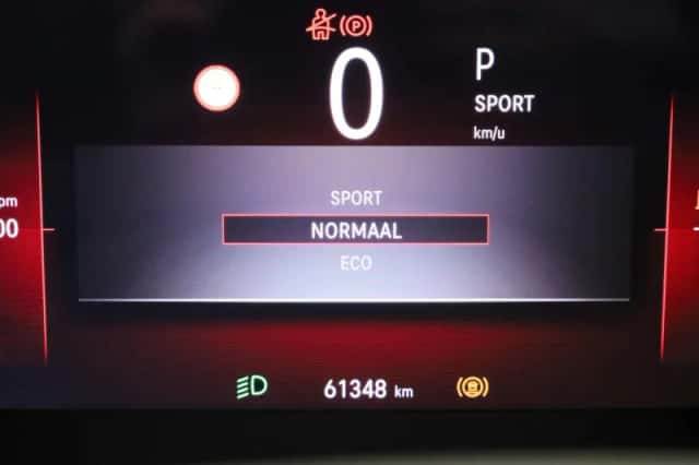 Opel Astra (2023) thumbnail 27