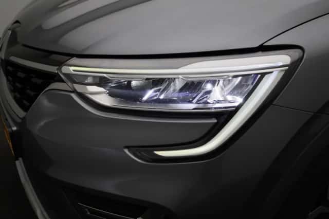 Renault Arkana (2023) thumbnail 15
