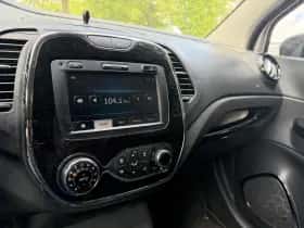 Renault Captur thumbnail 4