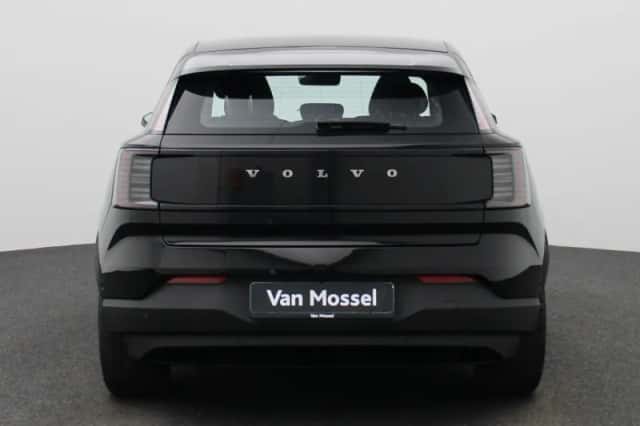 Volvo EX30 (2025) thumbnail 5