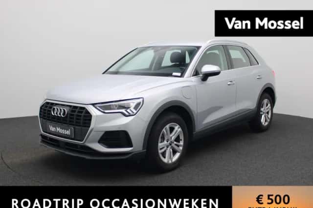 Audi Q3 (2022) thumbnail 1