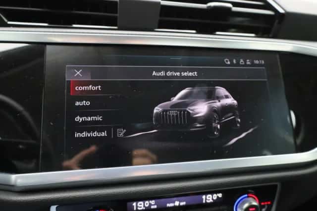 Audi Q3 (2022) thumbnail 27