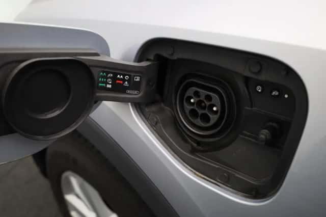 Audi Q3 (2022) thumbnail 34