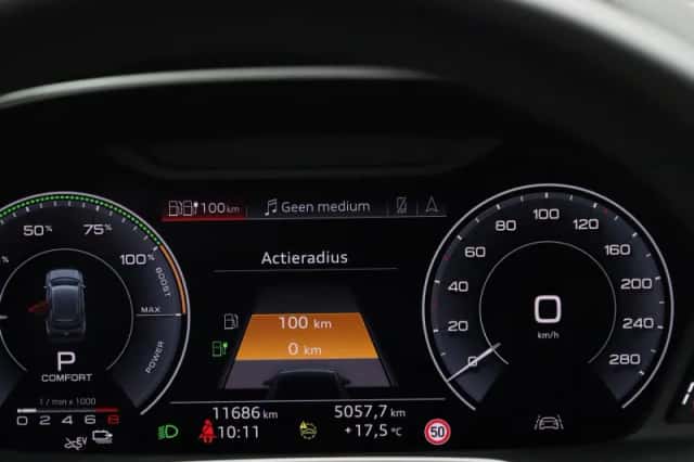 Audi Q3 (2022) thumbnail 8