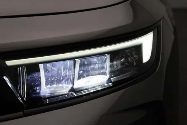 Opel Astra (2023) thumbnail 13