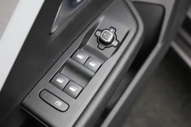 Opel Astra (2023) thumbnail 27