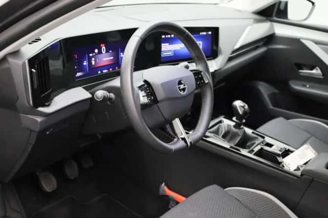 Opel Astra (2023) thumbnail 28