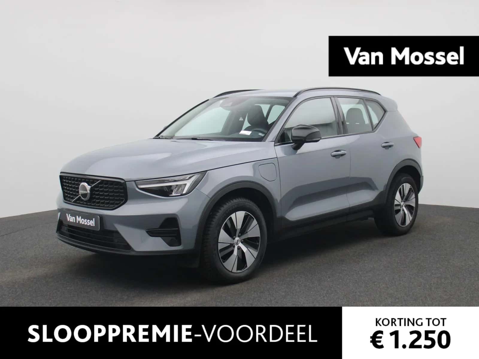 Volvo XC40 (2023) — foto 1