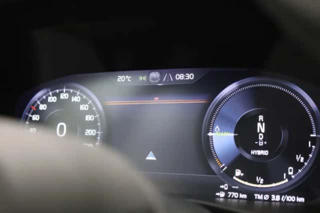 Volvo XC40 (2023) thumbnail 22