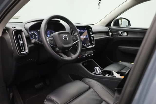 Volvo XC40 (2023) thumbnail 36