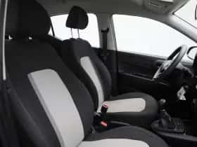 Hyundai i10 thumbnail 25