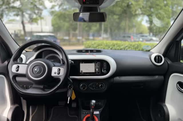 Renault Twingo (2020) thumbnail 3