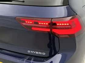 Volkswagen Golf (2022) thumbnail 25