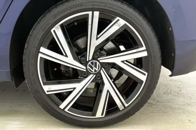 Volkswagen Golf (2022) thumbnail 41
