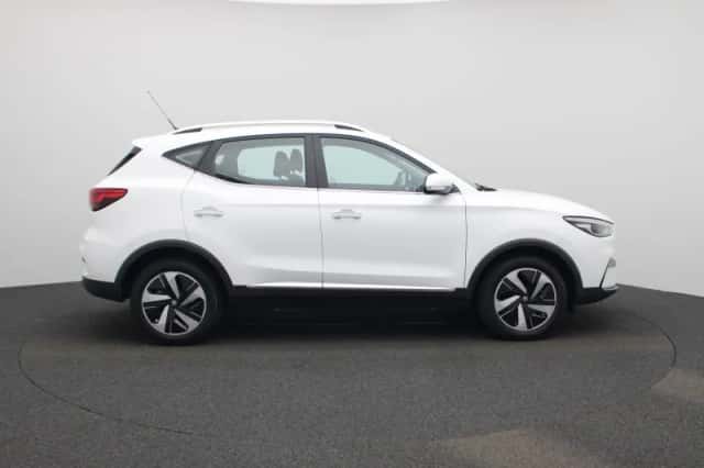 MG ZS EV (2023) thumbnail 6