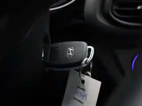 Hyundai i10 thumbnail 25
