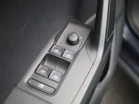 SEAT Arona thumbnail 25