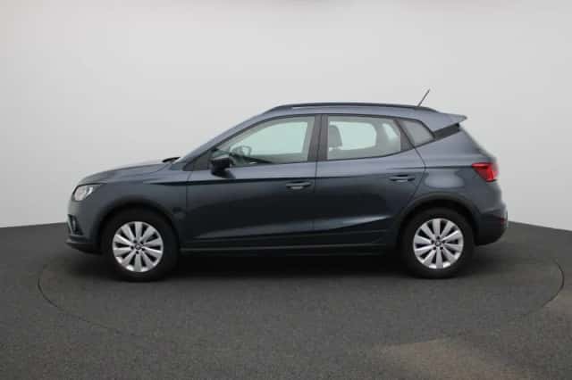 SEAT Arona (2019) thumbnail 4