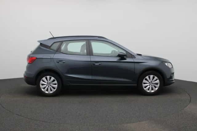 SEAT Arona (2019) thumbnail 6