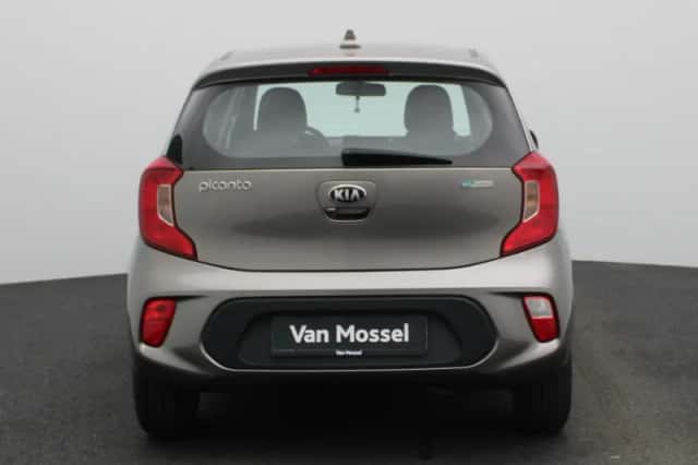 Kia Picanto (2020) thumbnail 5