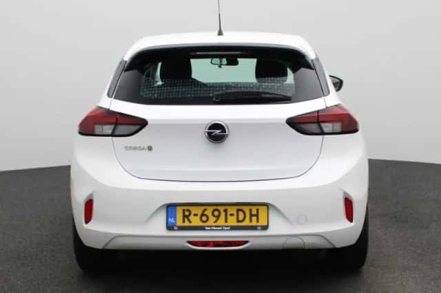 Opel Corsa-e (2022) thumbnail 5