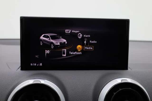 Audi Q2 (2022) thumbnail 29