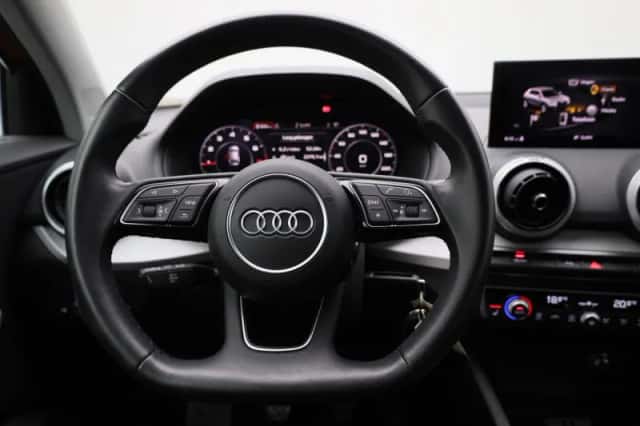 Audi Q2 (2022) thumbnail 7