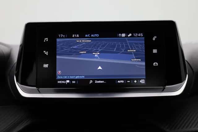 Peugeot 2008 (2022) thumbnail 16