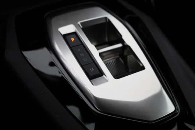 Peugeot 2008 (2022) thumbnail 18