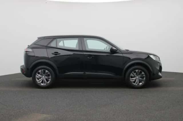 Peugeot 2008 (2022) thumbnail 6