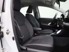 Toyota Yaris (2021) thumbnail 31