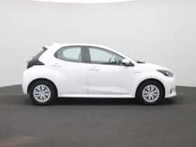 Toyota Yaris (2021) thumbnail 6