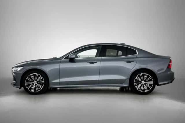 Volvo S60 (2021) thumbnail 2