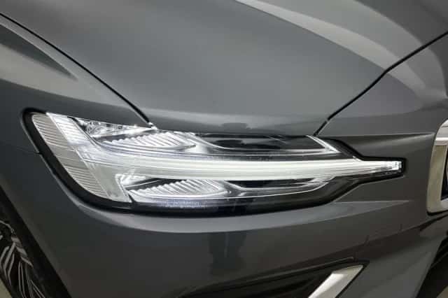 Volvo S60 (2021) thumbnail 35