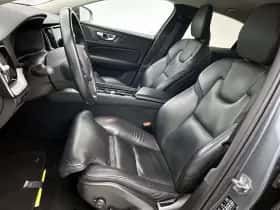 Volvo S60 thumbnail 45