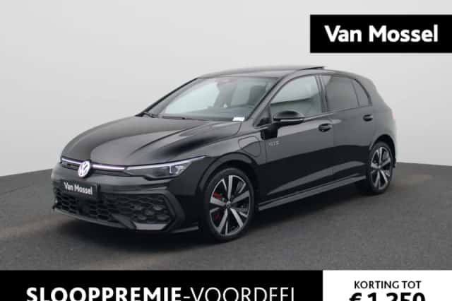 Volkswagen Golf (2025) thumbnail 1