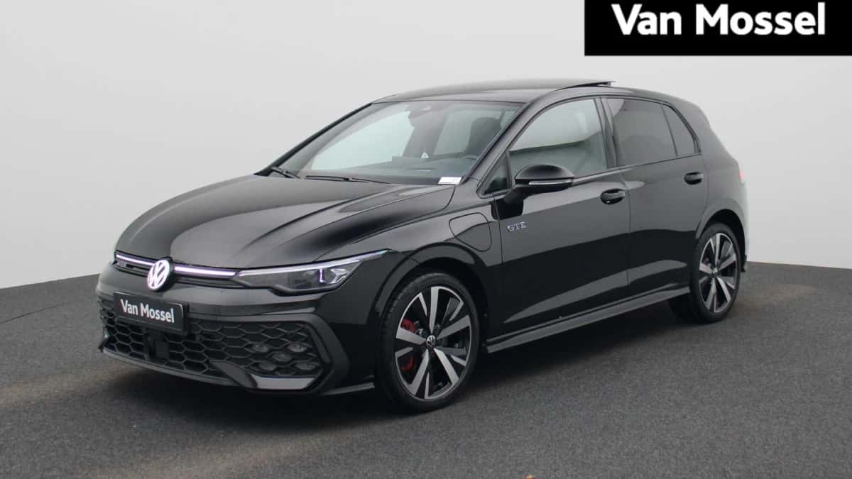 Volkswagen Golf — foto 1