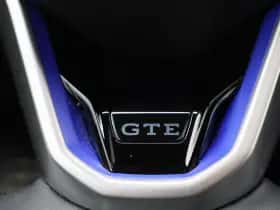 Volkswagen Golf thumbnail 24