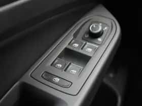 Volkswagen Golf thumbnail 29